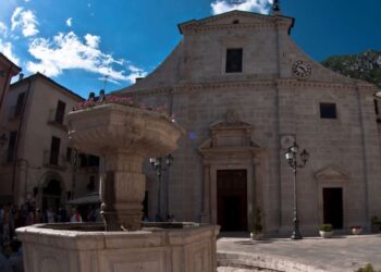 Serata di integrazione e incontro tra culture con cibi tradizionali delle famiglie straniere a Pacentro