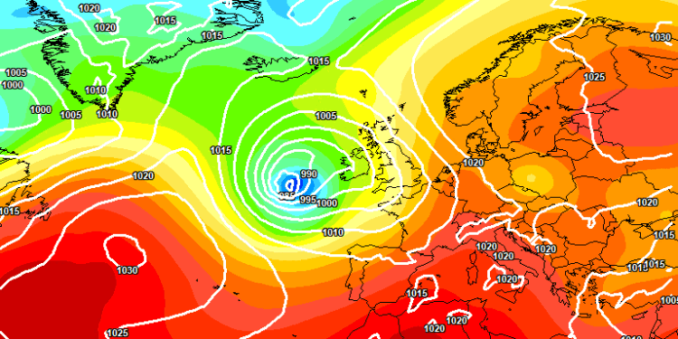 La situazione secondo il modello europeo ECMWF per le ore 14:00 di Domenica 7 Settembre. Sull'Abruzzo, condizioni di tempo generalmente buone con il cielo poco nuvoloso ovunque