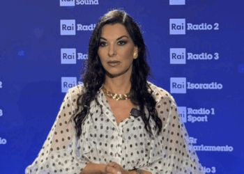 La voce abruzzese di Pamela D’Amico torna in RAI con “Pop&Go!” su Isoradio e “La Notte di Radio 1”