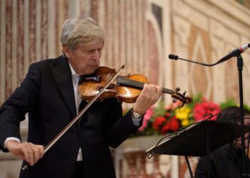 Uto Ughi e I Solisti Aquilani celebrano i 30 anni del Parco Nazionale Gran Sasso