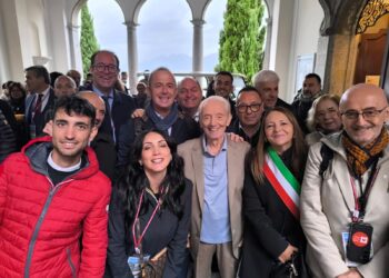 I borghi d’Abruzzo e Molise protagonisti al Festival nazionale: Di Marco rilancia l’identità architettonica e le risorse economiche