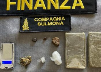 Droga dalla Spagna pronta per lo spaccio, i finanzieri arrestano un giovane abruzzese