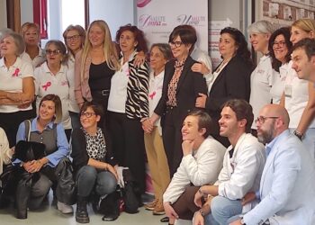 Salute Donna L’Aquila dona un DataBreast all’Ospedale San Salvatore