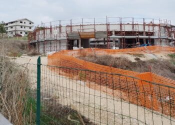 Manoppello, Lega: fermi i lavori per realizzazione polo scolastico a Ripacorbaria, rischio perdita fondi Pnrr