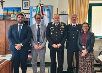 l Sindaco Nugnes incontra il Tenente Colonnello Nino De Luca, nuovo Comandante della Compagnia Carabinieri di Giulianova