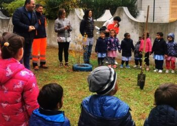 Giornata Mondiale dell’Albero, il Comune di Martinsicuro celebra la ricorrenza con una nuova piantumazione a Villa Rosa