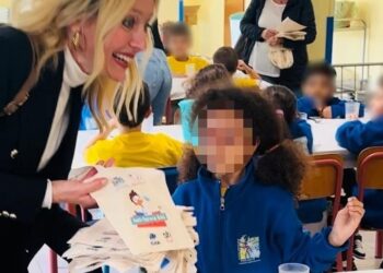 Mense scolastiche, ai bambini la borsa anti-spreco: per portare a casa il cibo confezionato