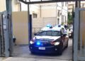 In giro in auto con una patente falsa ma la fermano i carabinieri: denunciata 25enne