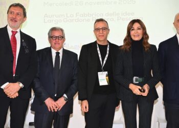 Marsilio e la ministra Santanchè agli Stati Generali del Turismo all’Aurum di Pescara