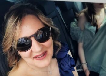 Tragica cena di Natale, madre e figlia muoiono per una sospetta intossicazione alimentare