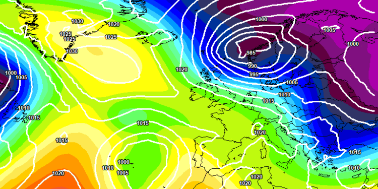 Il primo Gennaio 2026, inizierà con cielo sereno ed ampie gelate nottetempo ed al primo mattino. Nuvolosità in aumento prima di sera sui settori occidentali