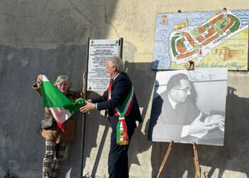 Castellalto: cerimonia di svelamento della lapide in ricordo del Dottor Bernardo Gramenzi