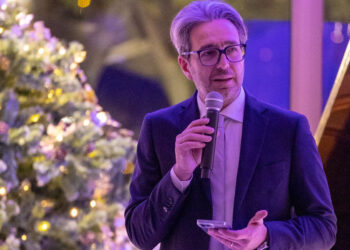 Roseto saluta il 2026 con il successo del Concerto di Capodanno: Villa Paris gremita per il Daniele Falasca Trio