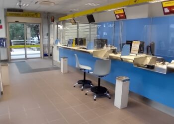 Riapre l’ufficio postale Pescara 12 dopo l’assalto: sede rinnovata e più sicura