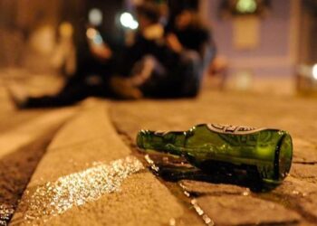 In Abruzzo tra i minori aumenta l’uso di alcol e droga: “stupefacenti a 11 anni”