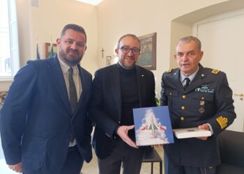 Aeronautica Militare nelle scuole: L’Aquila dà il via ai Corsi di Cultura Aeronautica