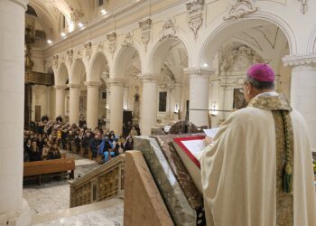Sulmona, Monsignor Michele Fusco annuncia congresso eucaristico diocesano