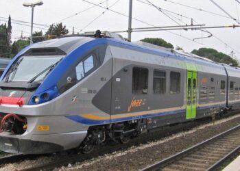 Caos sulla linea ferroviaria Roma–Pescara all’alba: fino a 90 minuti di ritardo