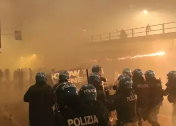 “Sostituire gli idranti con mitragliatrici”, polemica per il post dell’assessore marsicano