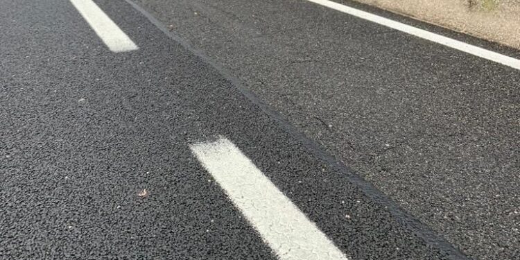 Camion sbanda sull’A24 tra Tornimparte e L’Aquila ovest, code chilometriche