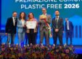 Roseto degli Abruzzi ritira a Roma il riconoscimento di Comune “Plastic Free”, passando a due “tartarughe”