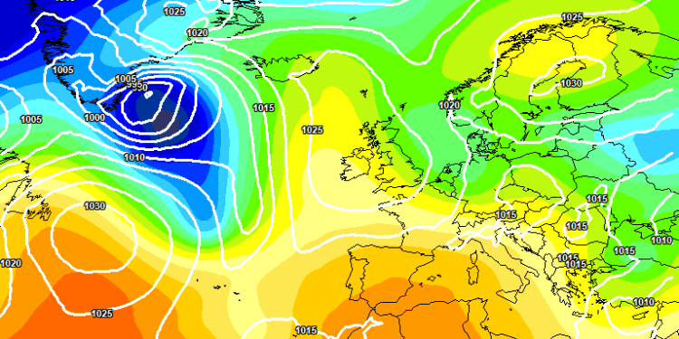 Ecco la situazione vista dal modello europeo ECMWF, per Domenica 19 Aprile. Sulla nostra regione, condizioni di tempo generalmente buono