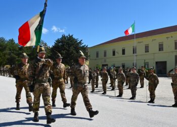 Il 9° Reggimento Alpini celebra la sua storia: cerimonia e onori ai Caduti all’Aquila