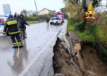 Maltempo a Chieti, oltre 80 interventi dei vigili del fuoco e rinforzi in arrivo