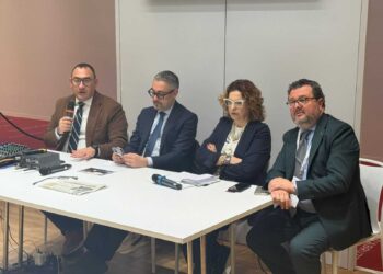 L’enoturismo come leva strategica: l’Abruzzo traccia la rotta al Vinitaly