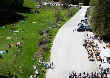 Primo Maggio a Marsia, trekking, e-bike, yoga e musica nel cuore della faggeta più grande d’Europa
