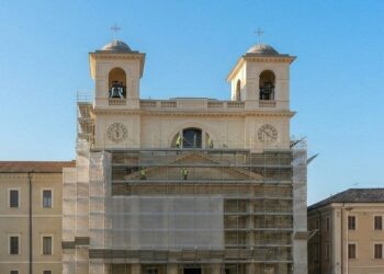 Duomo dell’Aquila, entro il 10 giugno facciata restaurata e libera dai ponteggi