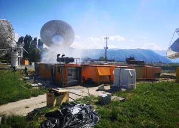 Incendio a Telespazio, le fiamme hanno avvolto i gruppi elettrogeni del centro spaziale