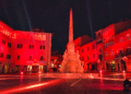L’Abruzzo si illumina di rosso per la Giornata Mondiale della Sclerosi Multipla: monumenti e palazzi uniti nel segno della solidarietà