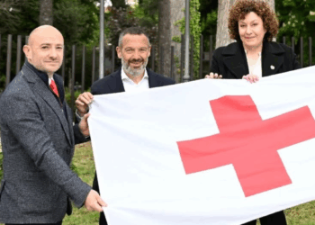 Giornata della Croce Rossa, all’Aquila la consegna delle bandiere ai Comuni