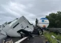 Autocisterna contro guard rail sull’autostrada A14, ferito il conducente