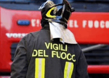 Domato l’incendio di Città Sant’Angelo, non si esclude natura dolosa