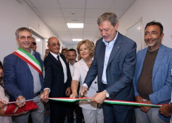 Marsilio e Verì inaugurano l’ospedale di Comunità di San Valentino in Abruzzo Citeriore