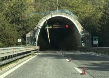 A24: chiusure notturne Traforo del Gran Sasso in direzione Teramo