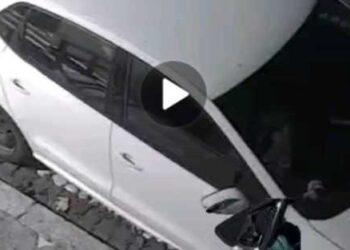 Raid di giovani vandali a Tagliacozzo: auto devastate e residenti indignati (V1DEO)