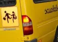 Bimba dimenticata per ore sullo scuolabus, denuncia in Procura