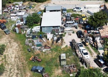 Discarica abusiva fantasma scoperta dall’elicottero: blitz dei Carabinieri Forestali