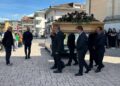 Il saluto di Avezzano a Tonino Libertini: in centinaia ai funerali