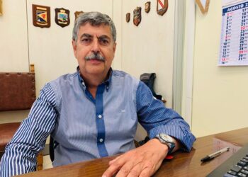 Il sindaco Biondi augura buon pensionamento all’epidemiologo Enrico Giansante
