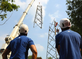 Meno tralicci nelle aree urbane: a Chieti e Cepagatti cambia il tracciato dell’elettrodotto