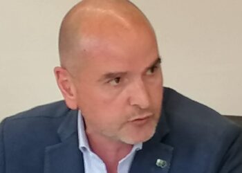 Concessioni balneari, Lugini: “Commissione e precedente della Calabria aprano la strada alle risposte”
