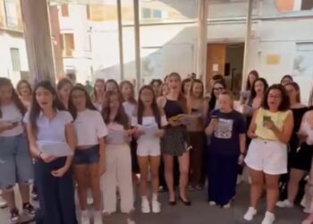 “Lo Smarzoccá”  conquista La Notte dei Serpenti: Tagliacozzo vola verso il palco di Rai 1 (V1DEO)