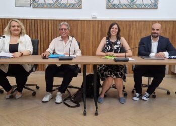 Piscina di Guardiagrele, due proroghe e un requisito modificato: l’opposizione contesta il bando