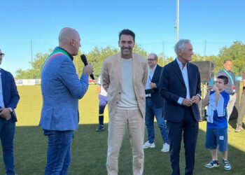 Ottant’anni di storia e una festa da campioni: Buffon e Gravina in Abruzzo (foto)