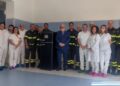 I Vigili del fuoco donano un frigorifero alla pneumologia di Teramo