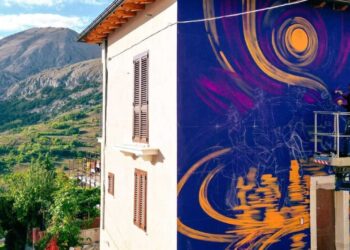 “Stiamo rifacendo gli scarabocchi”, Di Natale annuncia nuovi murales: cresce Borgo Universo